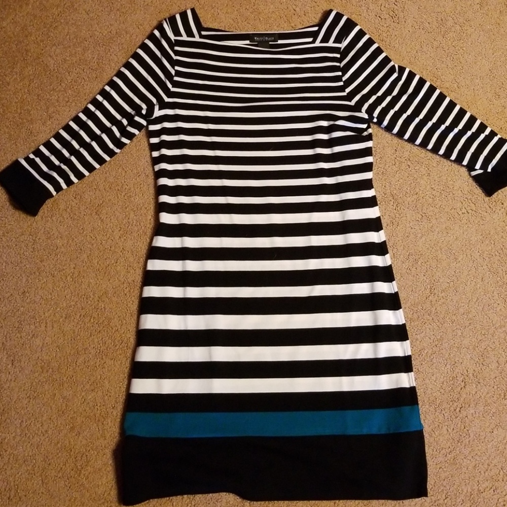 White/ black/ teal tunic